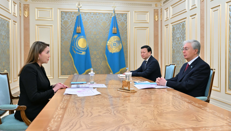 Президент ознакомился с работой фонда «Қазақстан халқына»