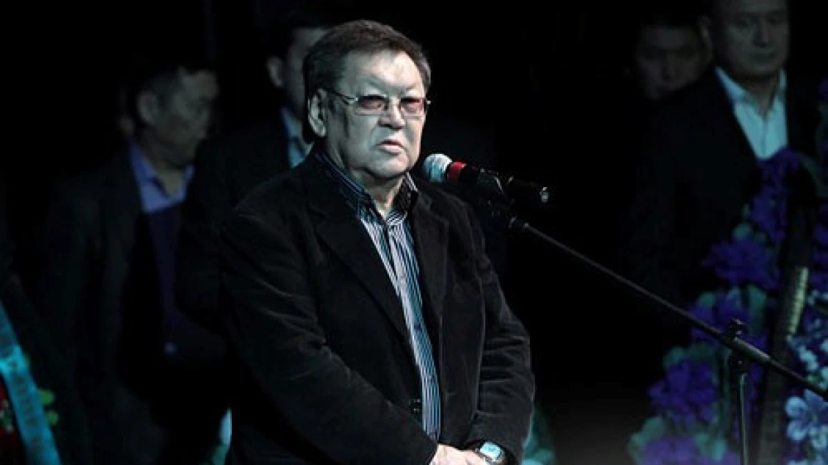 Тоқаев Қазақстан халық әртісінің отбасына көңіл айтты