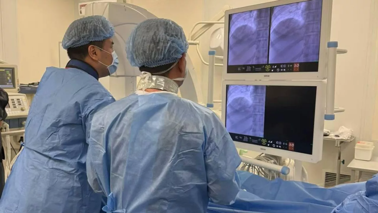 Түркістанда науқастан қырық сантиметрлік ұйыған қан алынды