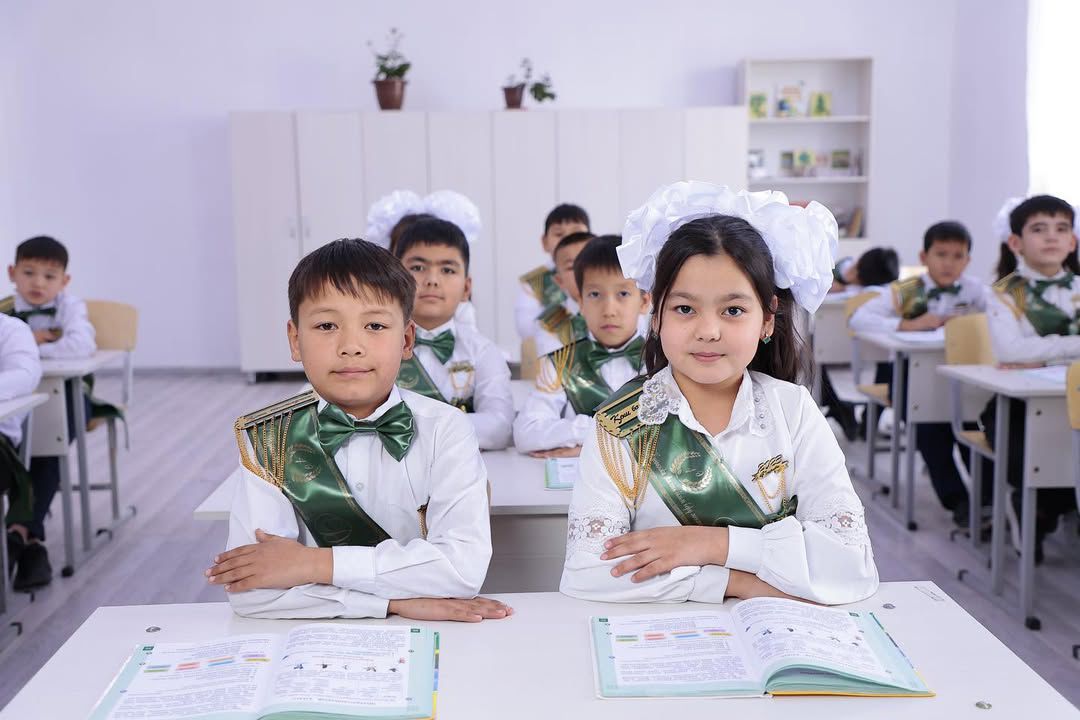 Мектептерде диктант пен шығарма қайта оралады