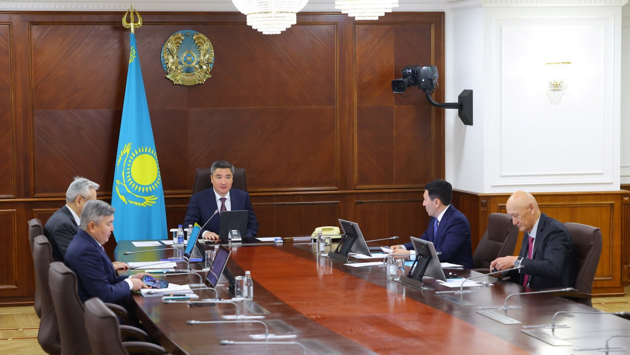 Бектенов рассмотрел проекты «Самрук-Қазына» на 38,6 трлн тенге