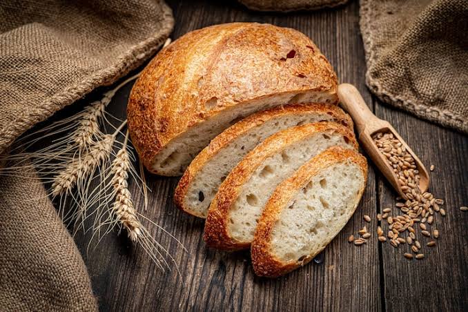 Почти двукратная разница: как меняются цены на хлеб в регионах