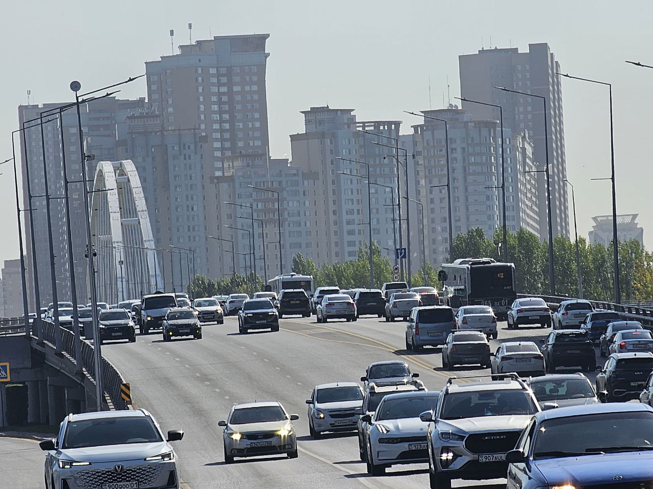 В Атырау отменили 100 штрафов за «отсутствие документов»