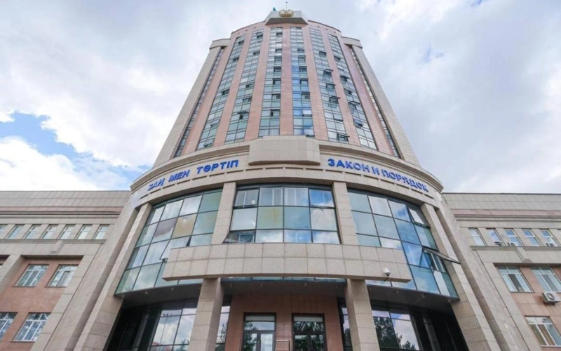 ШҚО-да танысын екі жыл бойы бопсалаған күдікті қамауға алынды