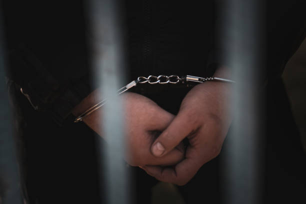 Астанада баспанаға мұқтаж жандарды алдаған күдікті ұсталды