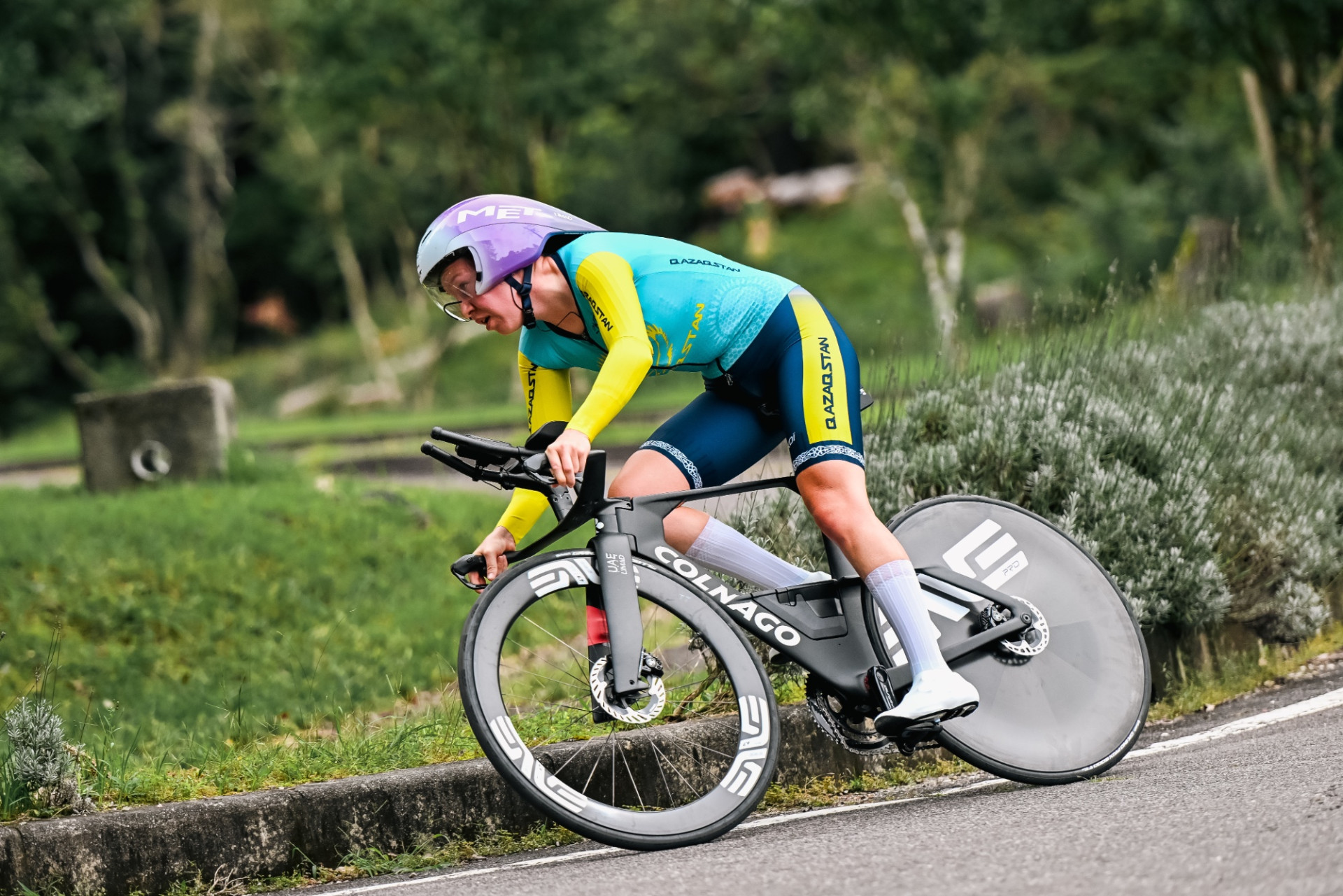Казахстанская велогонщица стала чемпионкой Азиатских игр в Японии