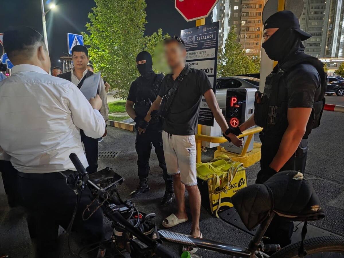 В Шымкенте задержали мужчину, который знакомился с детьми через интернет