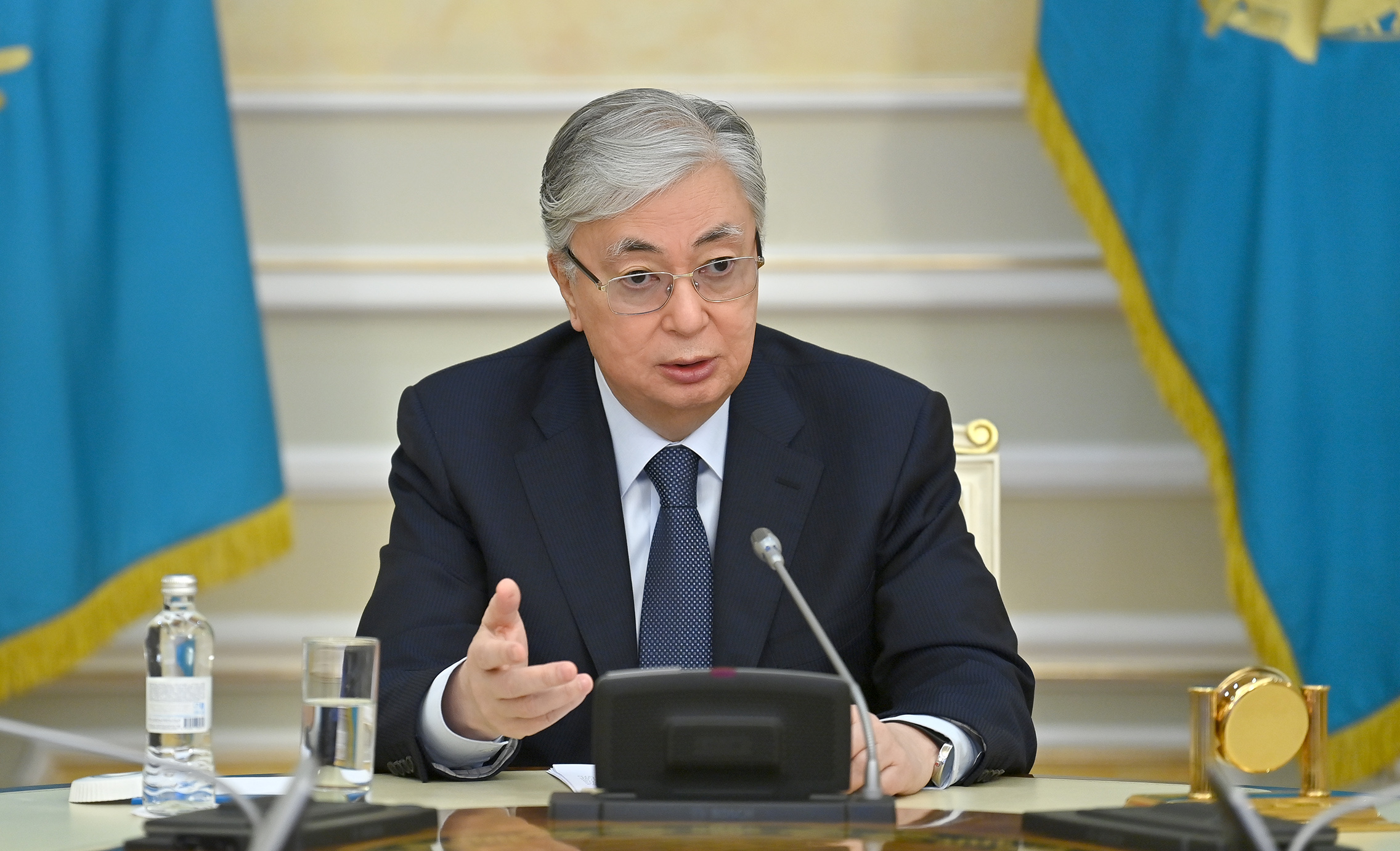 Токаев потребовал усилить контроль за расходами в рамках программы «Халықтық құрылыс»